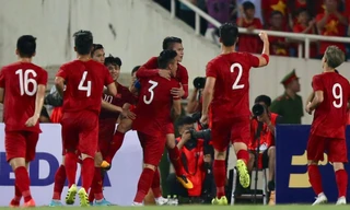 Quang Hải và các đồng đội ăn mừng. Ảnh: AFC