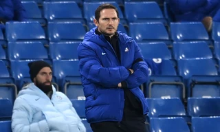 HLV Lampard đứng trước nguy cơ lớn bị Chelsea sa thải.