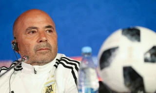 HLV Argentina tự tin công bố đội hình trước ngày thi đấu.