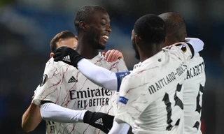 Arsenal sớm đoạt vé dự vòng 1/16 Europa League