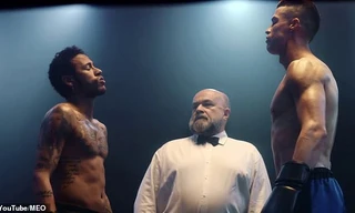 Ronaldo và Neymar bất ngờ thượng đài... đấm bốc