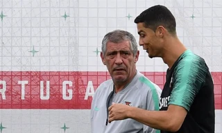 HLV Fernando Santos tin rằng Bồ Đào Nha sẽ thắng bằng sức mạnh tập thể.