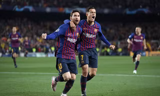 Messi lập cú đúp