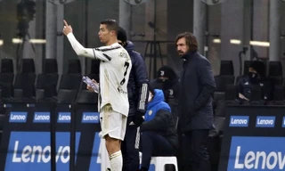 HLV Pirlo rất bực bội với thái độ của các cầu thủ Juventus