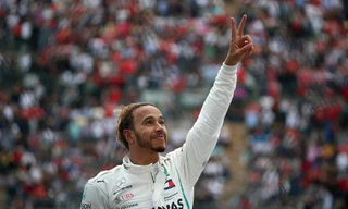 Tay đua người Anh, Lewis Hamilton đã lên ngôi vô địch thế giới đua xe công thức 1 (F1) lần thứ 5 trong sự nghiệp sau khi về đích thứ 4 ở giải Mexico Grand Prix. 