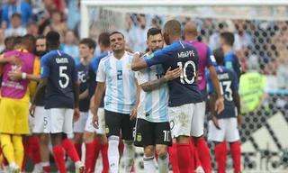 Mbappe che mờ Messi và tất cả ngôi sao khác ở Kazan Arena.
