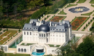 Toàn cảnh biệt thự của Thái tử Saudi Arabia tại Pháp.