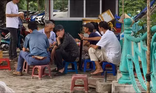 ‘Chợ người’ Hà Nội ế ẩm vì dịch COVID - 19