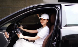 Sam nửa năm tậu 2 chiếc Mercedes, 30 tuổi đã nắm trong tay khối tài sản triệu đô