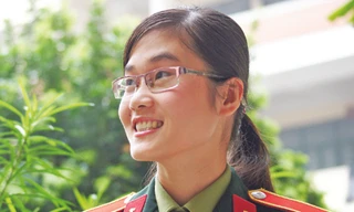 Kết bạn: Nữ sinh có khiếu hài thích lính trẻ giỏi võ