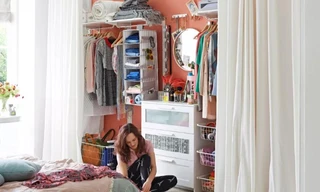 Dù không có biệt thự khủng hay nhà rộng, bạn vẫn có tủ quần áo tiết kiệm diện tích mà đẹp