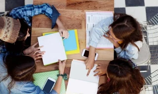 Trượt nguyện vọng tuyển sinh: Cơ hội nào dành cho teen 2K6 nếu không học cấp 3 công lập?