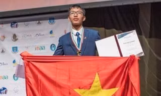 Nam sinh trường Ams đạt điểm cao nhất kỳ thi Olympic Vật lý Châu Á - Thái Bình Dương