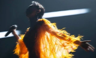 Lộ clip 'nóng bỏng tay' của Tóc Tiên, lạ cái lại liên quan đến 'đả nữ' Ngô Thanh Vân