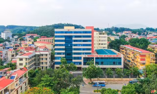 Thành lập trường THCS, THPT Sư phạm thuộc ĐH Sư phạm Hà Nội 2