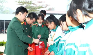 Mang Tết ấm, Xuân vui đến với học sinh nghèo vượt khó tại Hà Giang