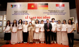 90 sinh viên xuất sắc khu vực phía Bắc nhận học bổng Bang Hessen CHLB Đức