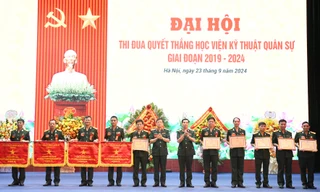 Học viện Kĩ thuật Quân sự trao thưởng 183 tập thể, cá nhân tiêu biểu phong trào thi đua quyết thắng