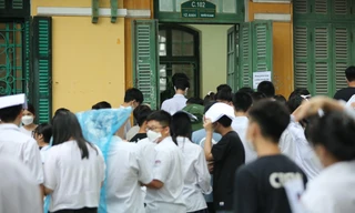 Phát hiện thi hộ tại kỳ thi đánh giá năng lực ngoại ngữ: Nhà trường nói gì?