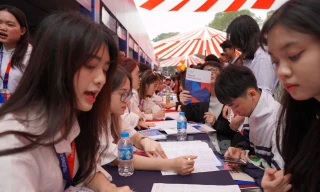 Lý do Bộ GD&ĐT khống chế chỉ tiêu xét tuyển sớm, không quá 20% 