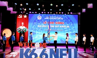 Những thủ khoa có thành tích khủng trúng tuyển vào Trường Đại học Kinh tế Quốc dân