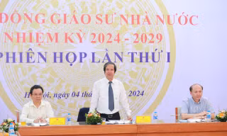 Xét công nhận chức danh GS, PGS năm 2024: ngành nào có ứng viên bị loại nhiều nhất