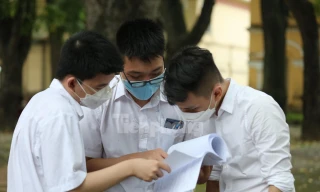 Bao nhiêu thí sinh thanh toán lệ phí xét tuyển đại học trực tuyến thành công? 