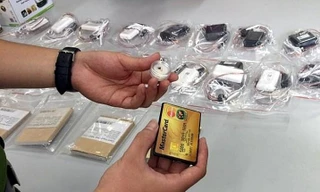 Thí sinh sử dụng công nghệ cao để gian lận thi