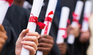 Văn bằng nước ngoài nào đủ điều kiện để được công nhận ở Việt Nam?