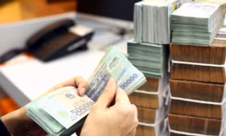Chi tiết mức lương Chủ tịch HĐND, UBND xã sau khi tăng