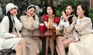 Đỗ Thị Hà gặp dàn á hậu cùng quê Thanh Hóa ngày mùng 2 Tết