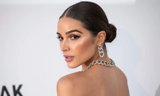 Olivia Culpo bị chê không xứng dẫn chung kết Miss Universe