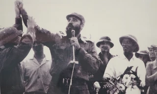 Nhớ mãi hình ảnh Chủ tịch Fidel Castro thăm Quảng Trị 50 năm trước