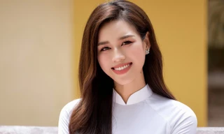 Đỗ Thị Hà chụp ảnh kỷ yếu chuẩn bị tốt nghiệp đại học