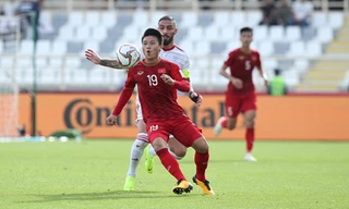 Pha đi bóng của Quang Hải