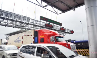 Triển khai trạm thu phí không dừng vẫn tắc