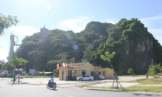 Một góc di tích cấp quốc gia đặc biệt Ngũ Hành Sơn. Ảnh: Ng. Thành