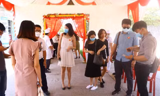 Đám cưới thời dịch (đám cưới tại huyện Bàu Bàng, Bình Dương). Ảnh: Hương Chi