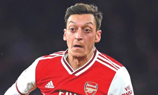Ozil sẵn sàng trở lại đội hình thi đấu với hy vọng giúp đội nhà vượt qua khó khăn 