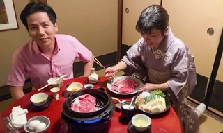 Khoa Pug trong video gây tranh cãi khi dựng chuyện phục vụ người Nhật xin được đút cơm cho người quay phim