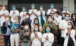 27 bệnh nhân mắc COVID-19 đã được chữa khỏi và ra viện vào ngày 30/3. Ảnh: PV 