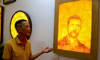 Độc đáo tranh giấy dừa từ đôi tay khéo léo của nghệ nhân Đà Nẵng