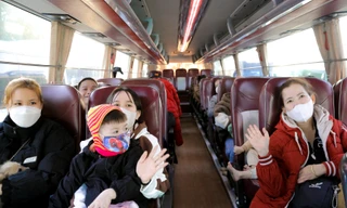 Người lao động Đà Nẵng xúc động khi được về quê đón Tết trên chuyến xe Công đoàn