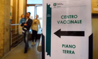 Tiêm phòng vacxin giờ đây là bắt buộc đối với mọi trẻ em Italia trước khi các em đến tuổi đi học