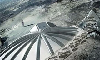 Nga tính dùng robot để canh gác căn cứ tương lai trên mặt trăng