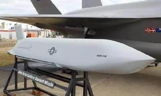Mỹ tính dùng tên lửa tàng hình AGM-158B đối phó DF-21D