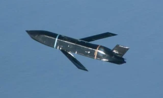 Mỹ tiếp tục thử thành công tên lửa chống hạm tầm xa từ máy bay B-1B