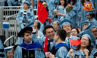 Sinh viên Trung Quốc tại một trường Đại học ở Mỹ. Ảnh: DW.