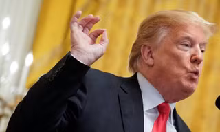 Tổng thống Mỹ Donald Trump đưa ra lời cảnh báo với OPEC