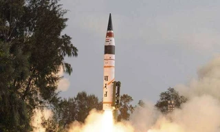 Thử nghiệm Agni-5, Ấn Độ phát triển hạt nhân theo cách của Triều Tiên